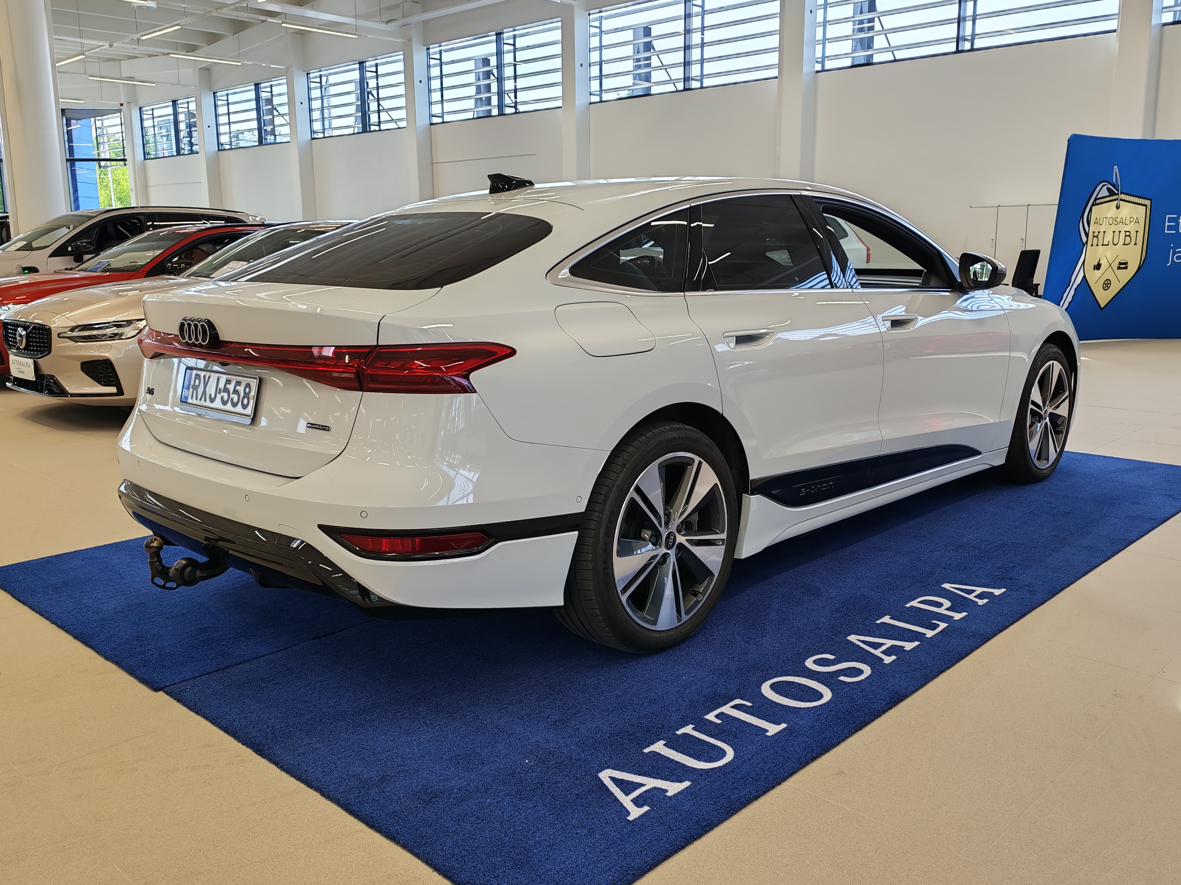 AUDI A6 e-tron 2025