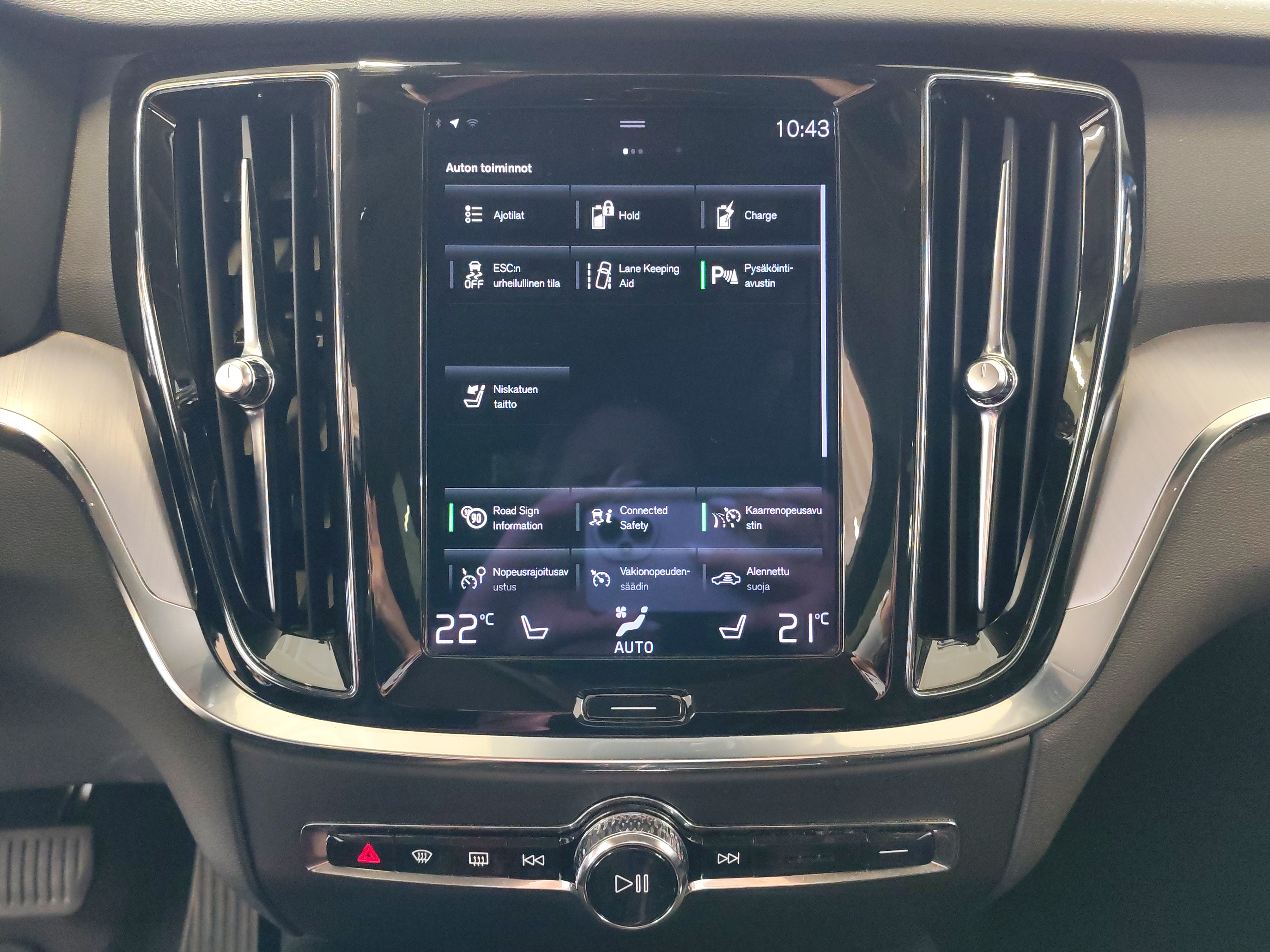 VOLVO V60 2021