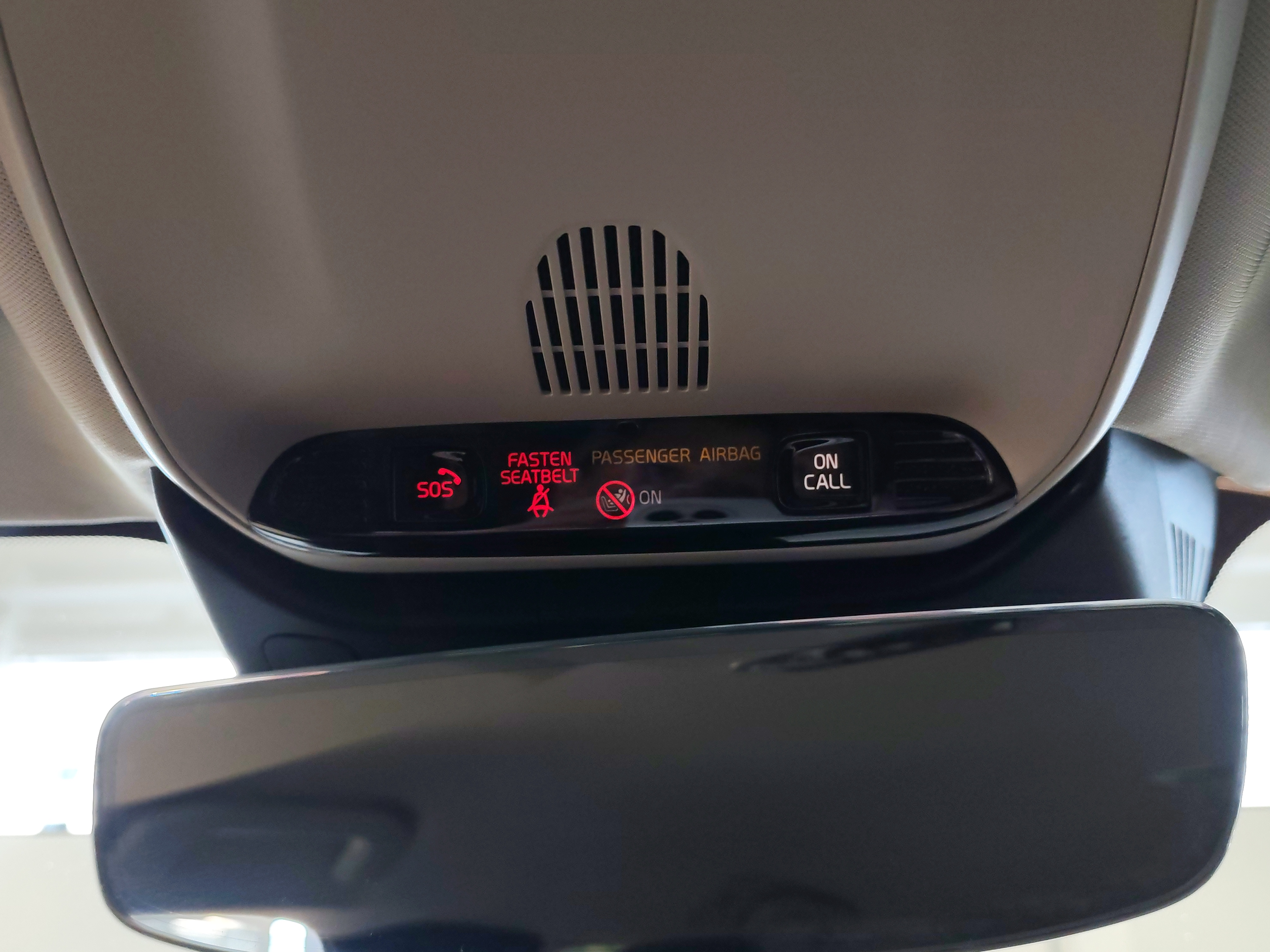 VOLVO V60 2021