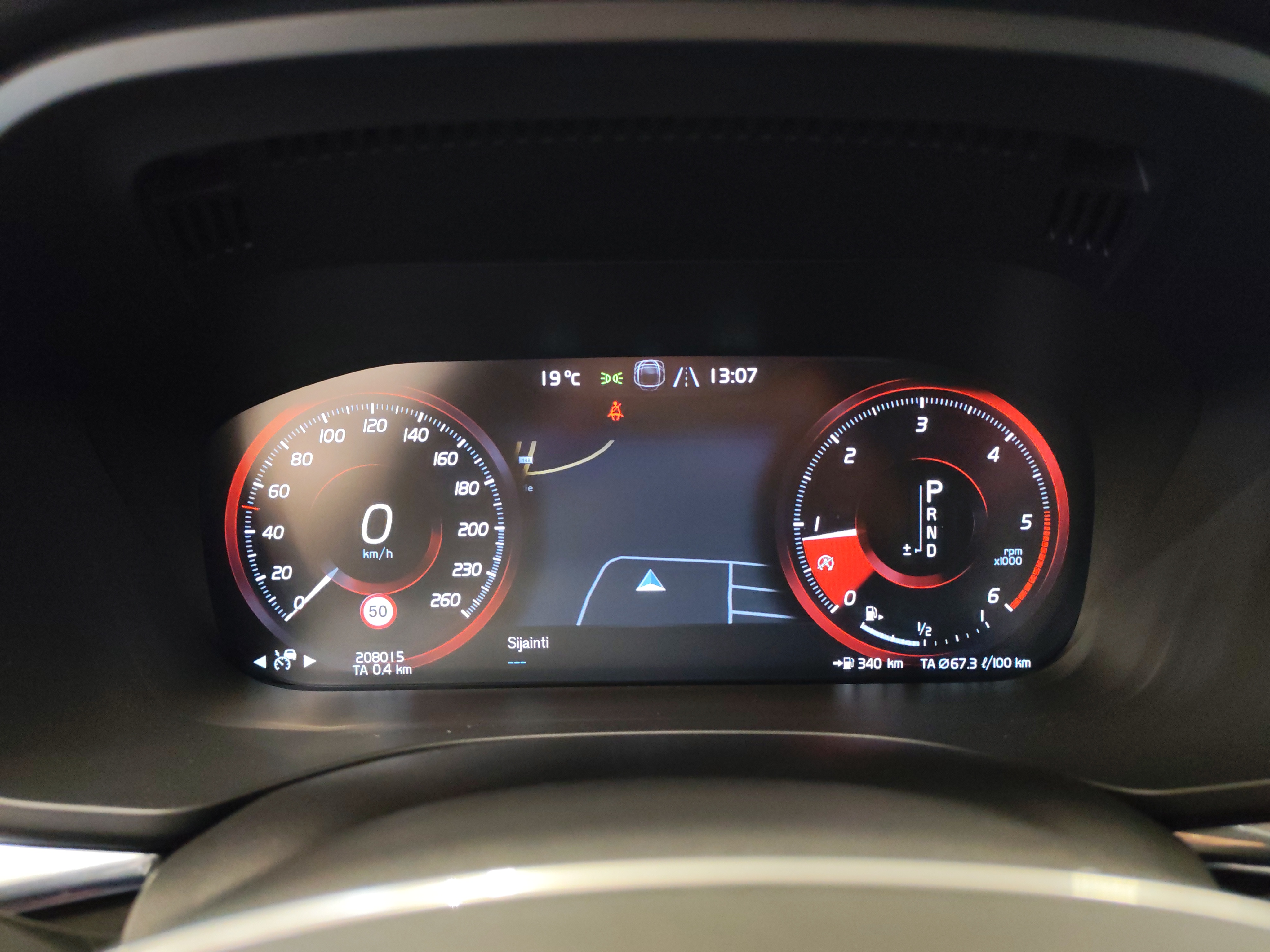 VOLVO XC60 2018
