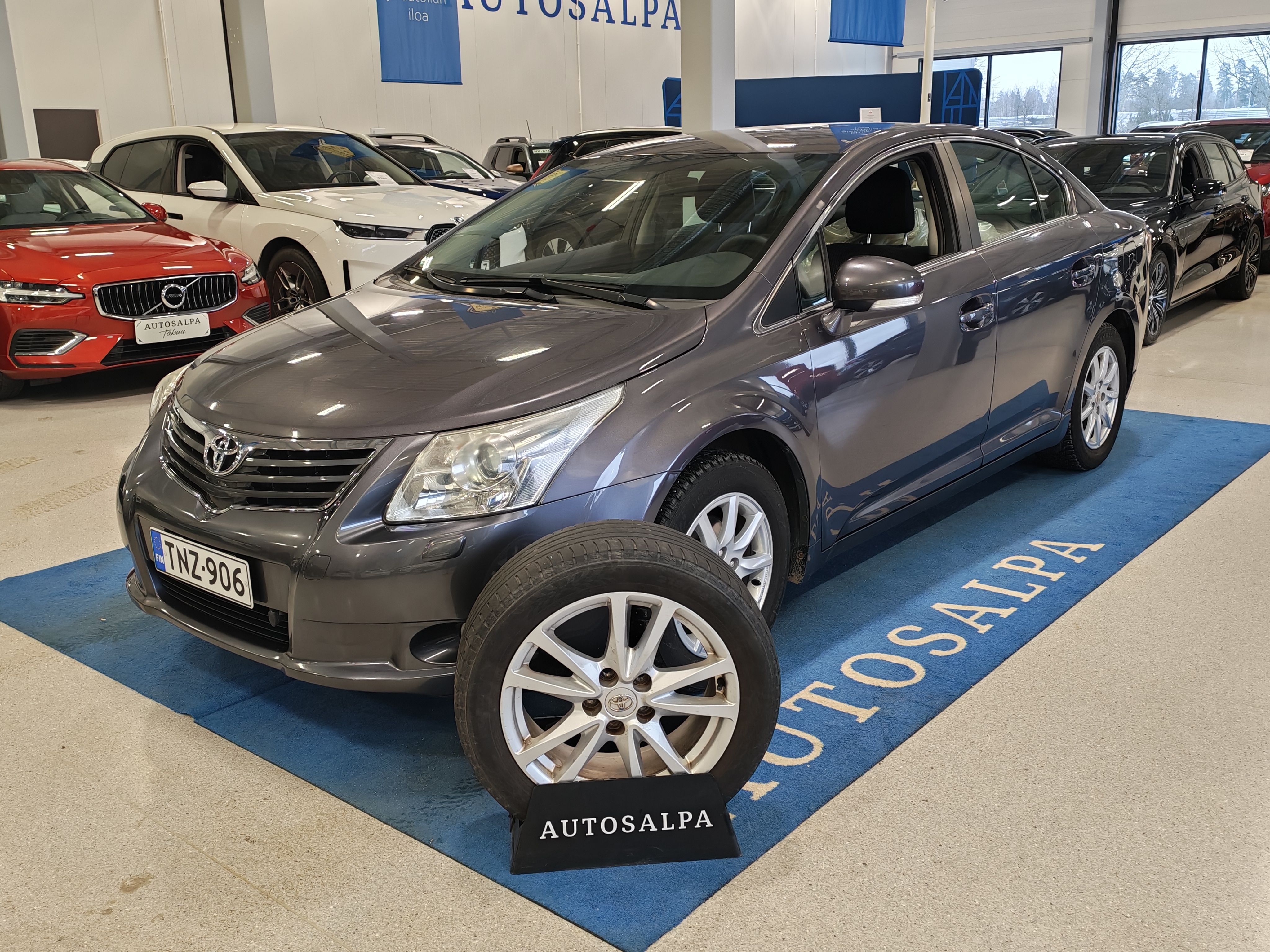 TOYOTA Avensis 2011