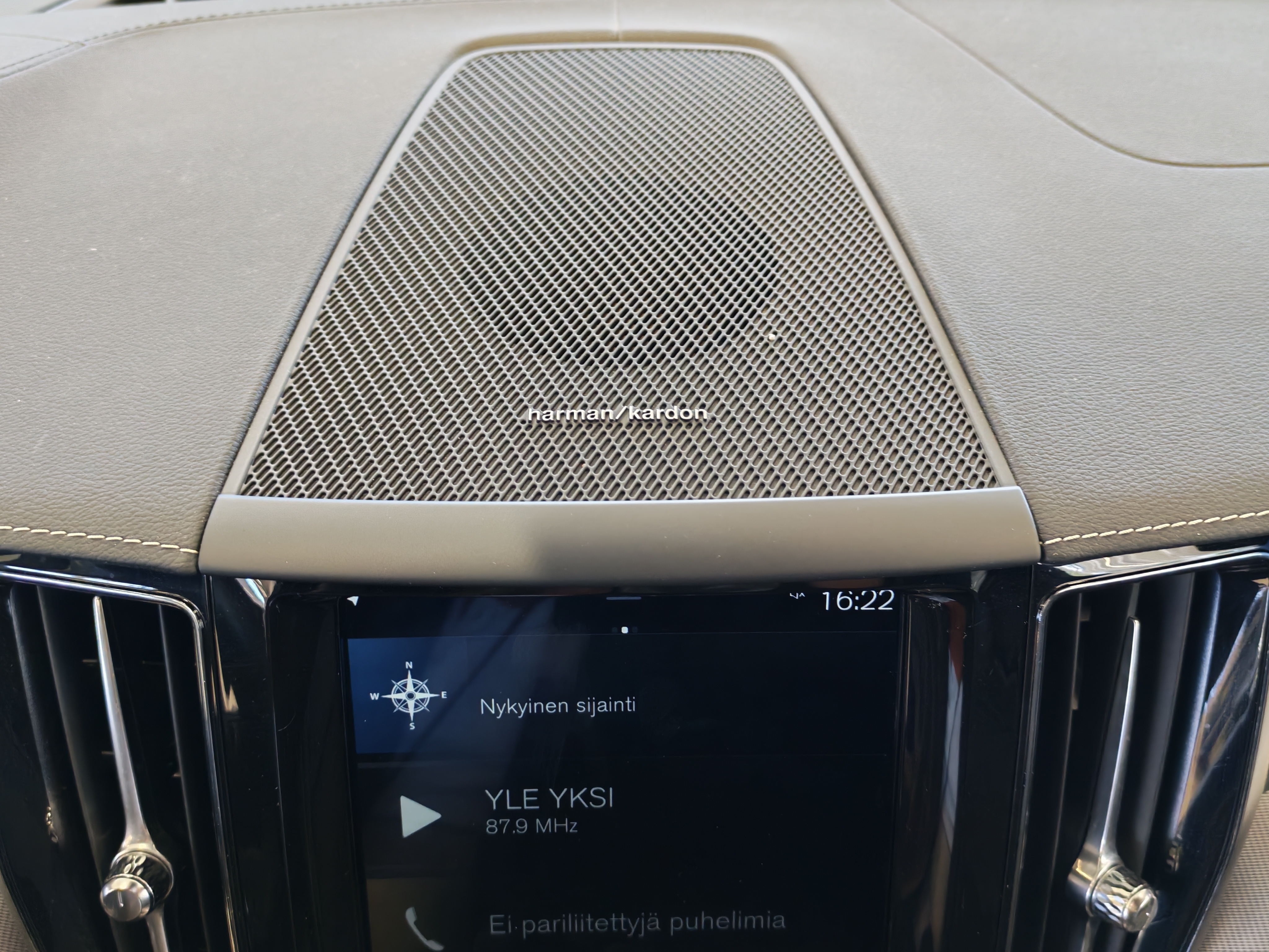 VOLVO XC60 2020