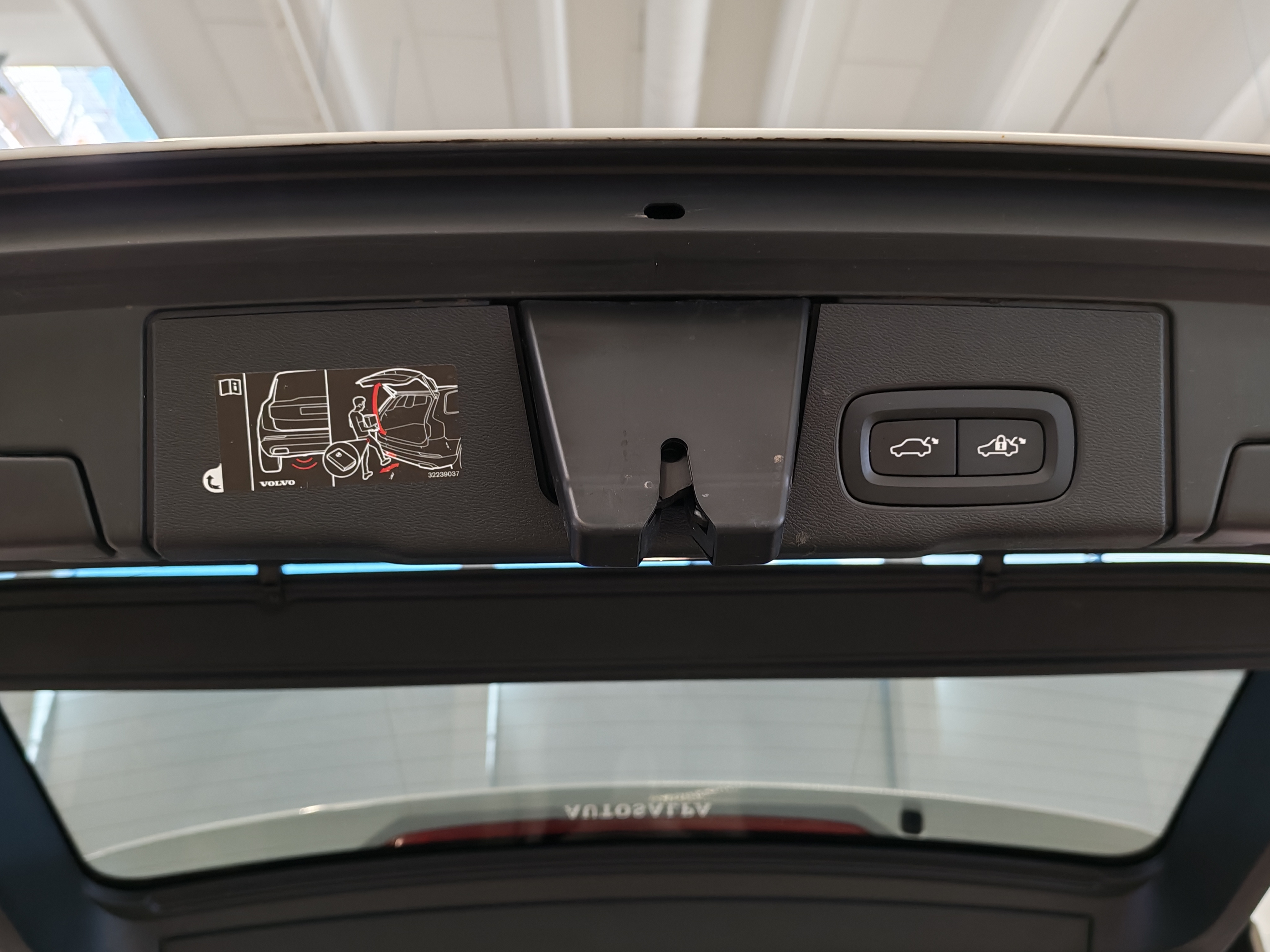 VOLVO XC60 2020