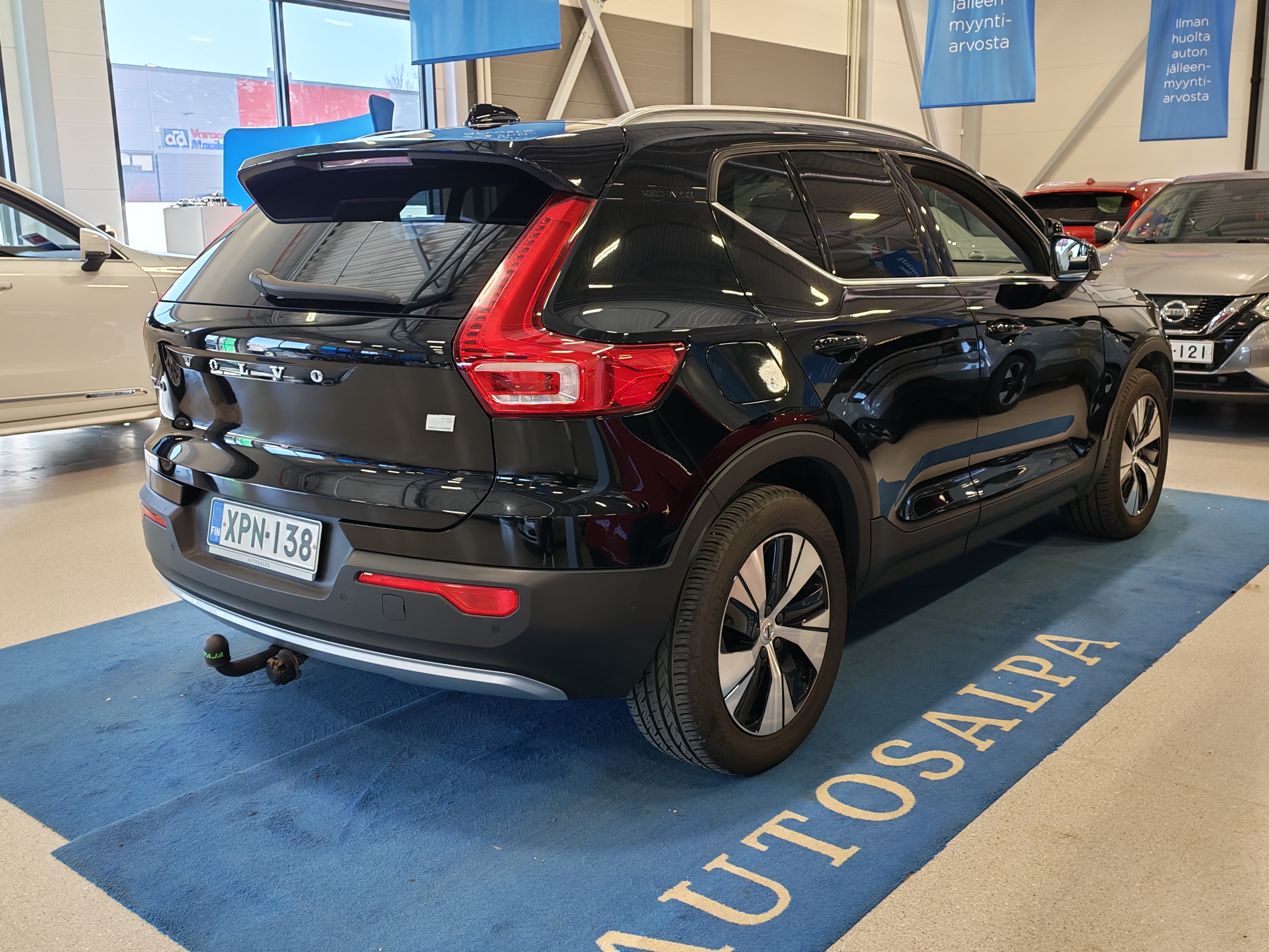 VOLVO XC40 2021