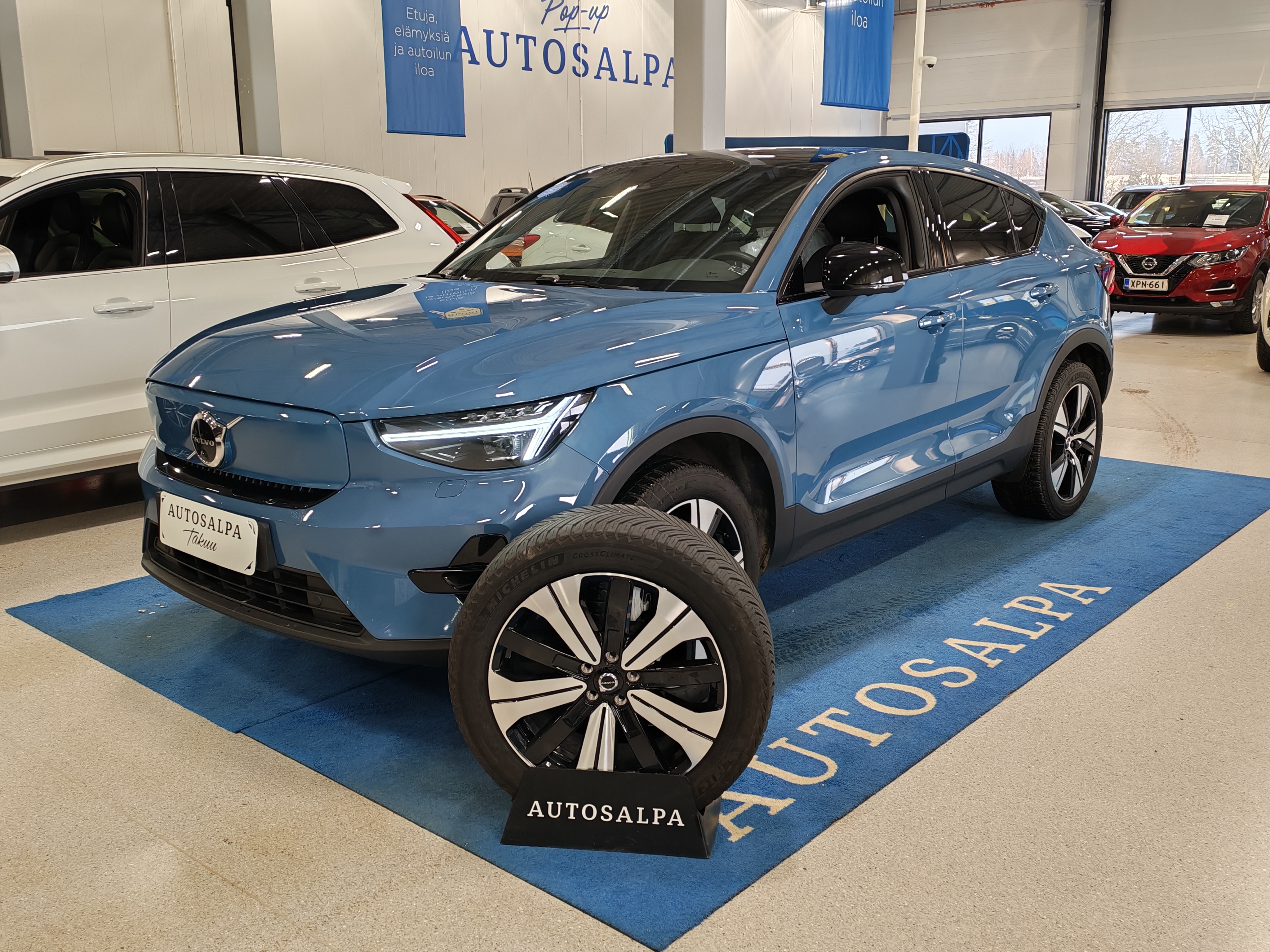 VOLVO C40 2023