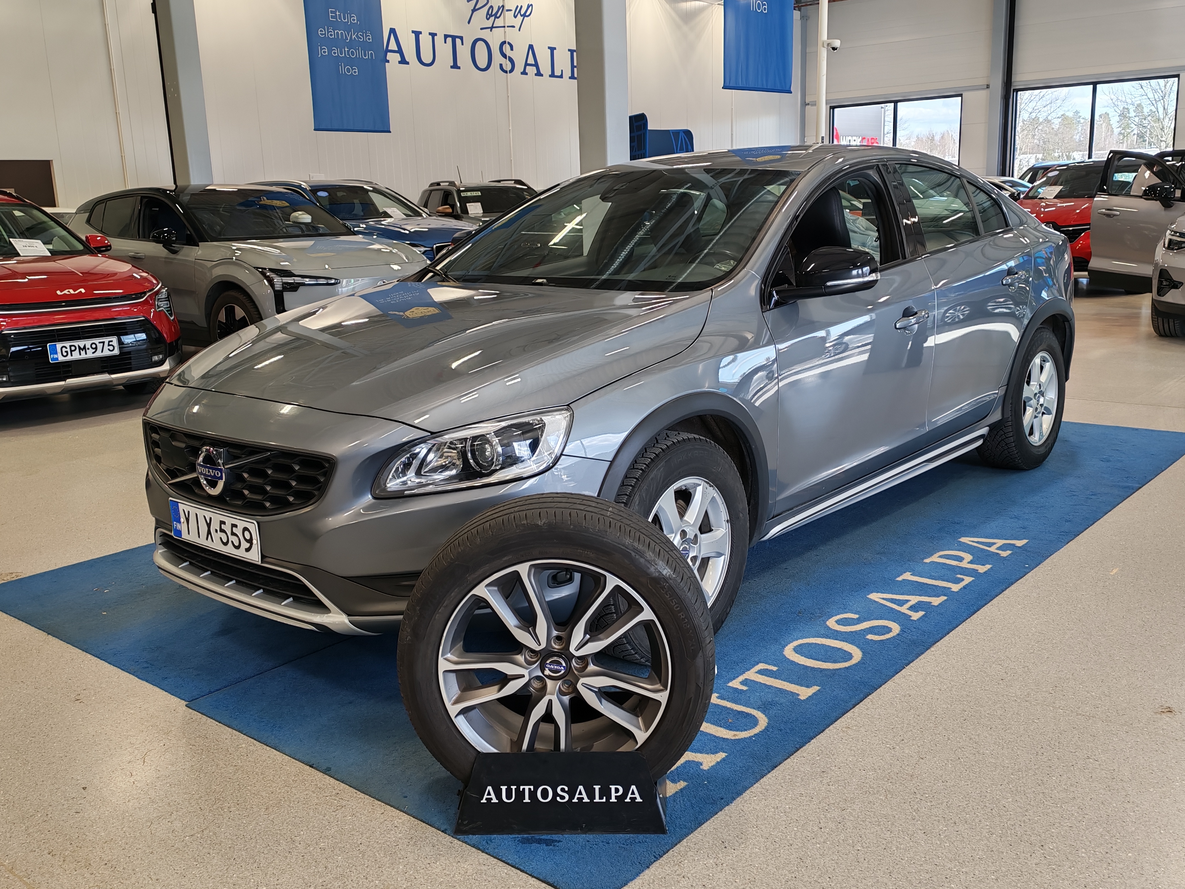 VOLVO S60 2016
