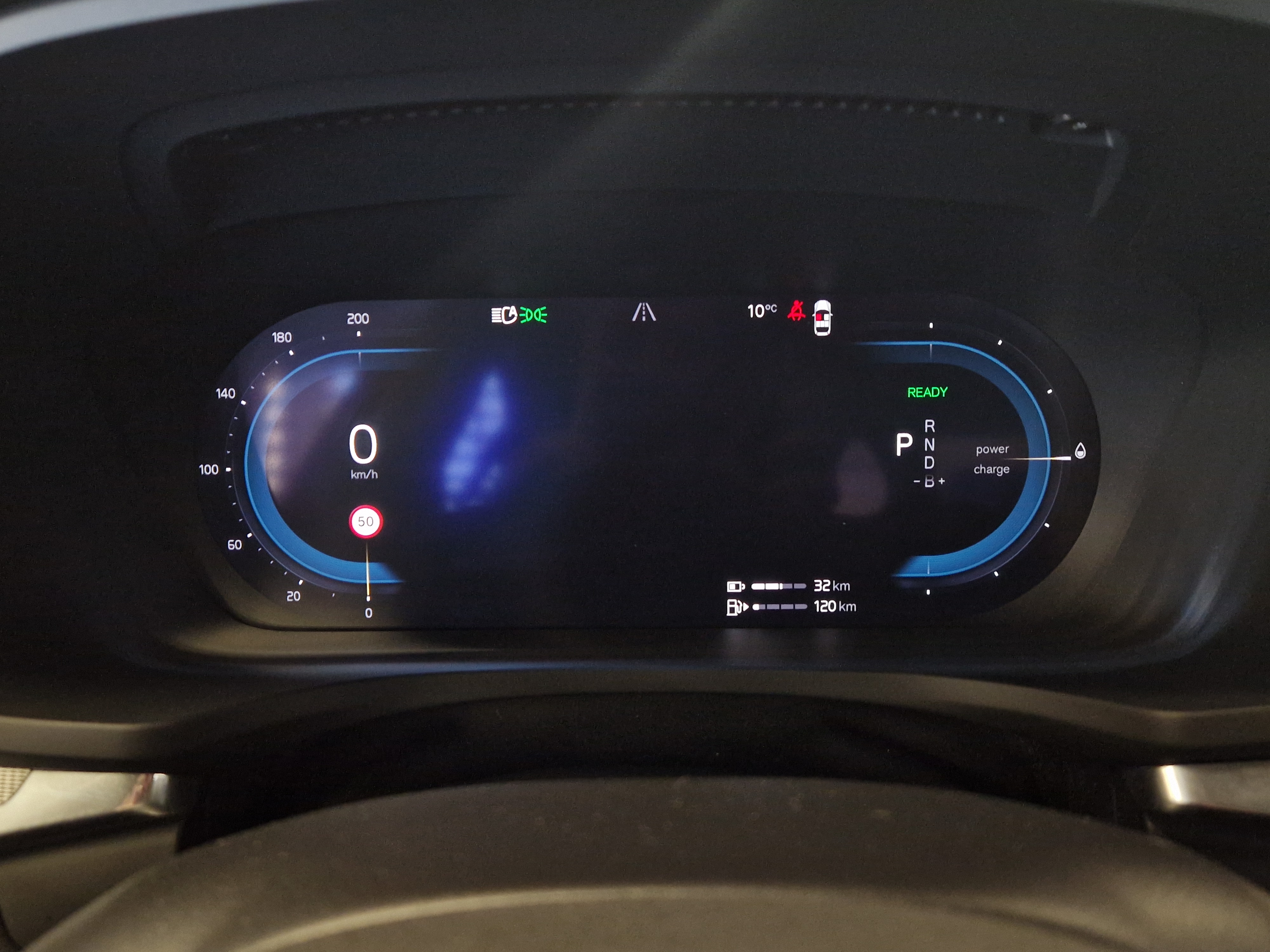 VOLVO S60 2023