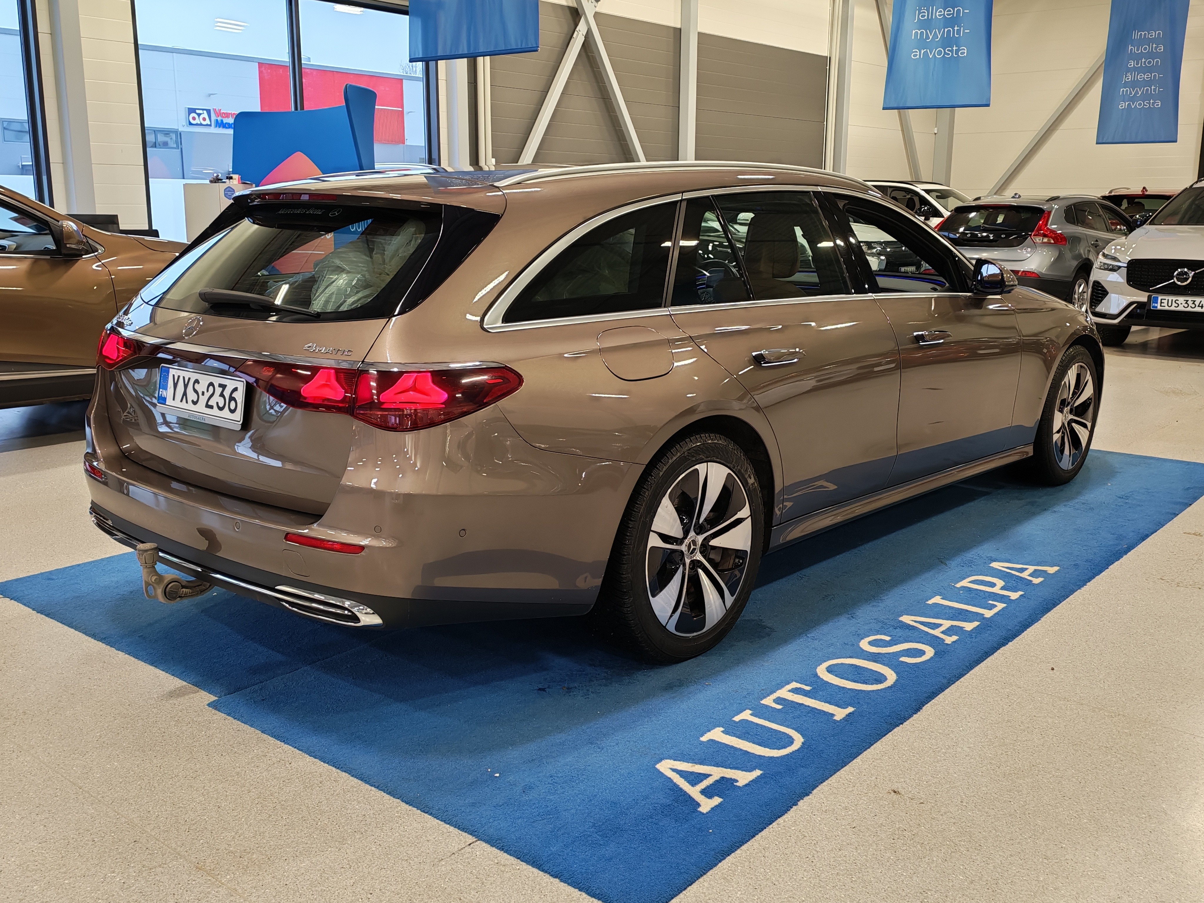 MERCEDES-BENZ E 2024