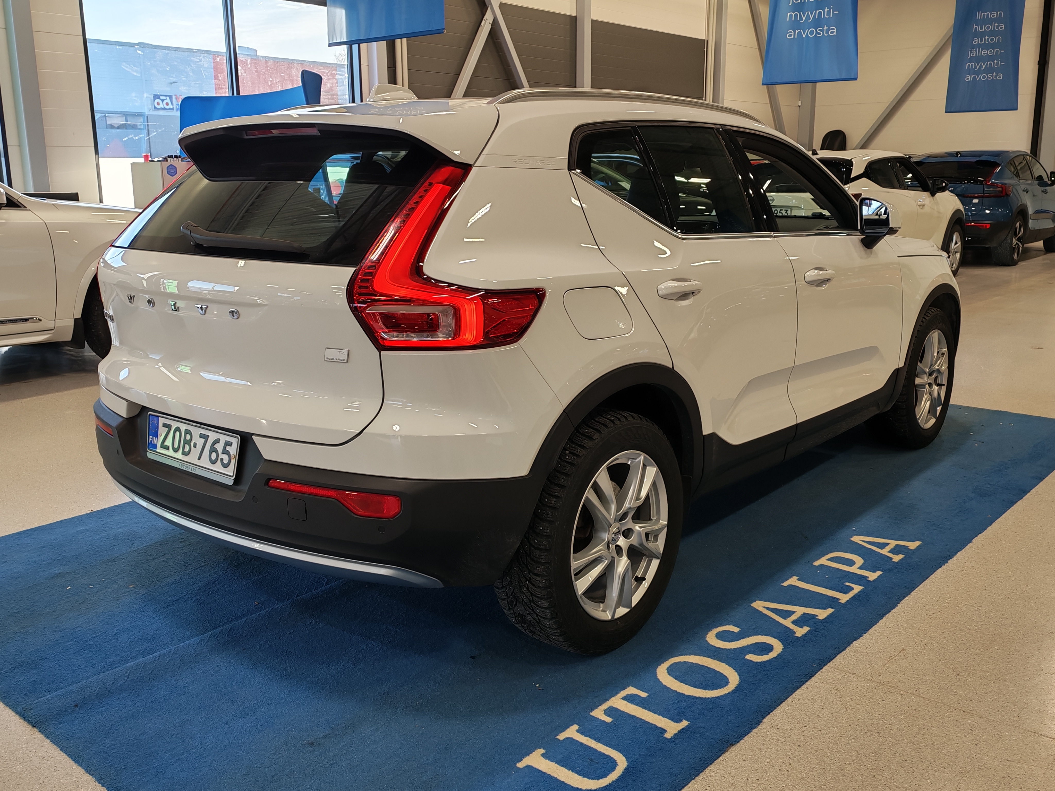 VOLVO XC40 2022