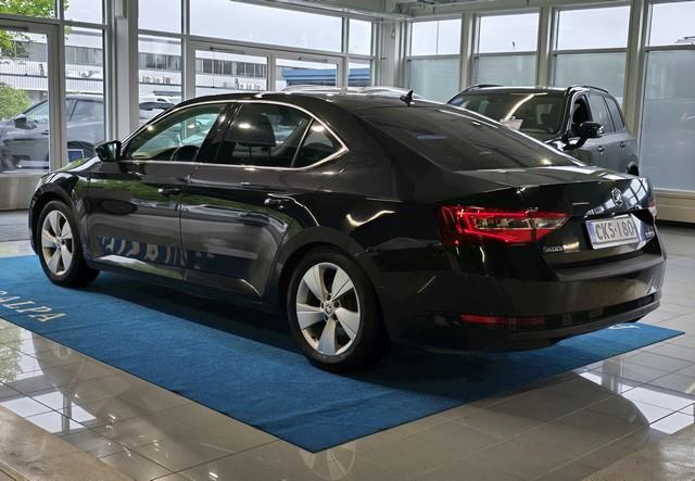 SKODA Superb 2017