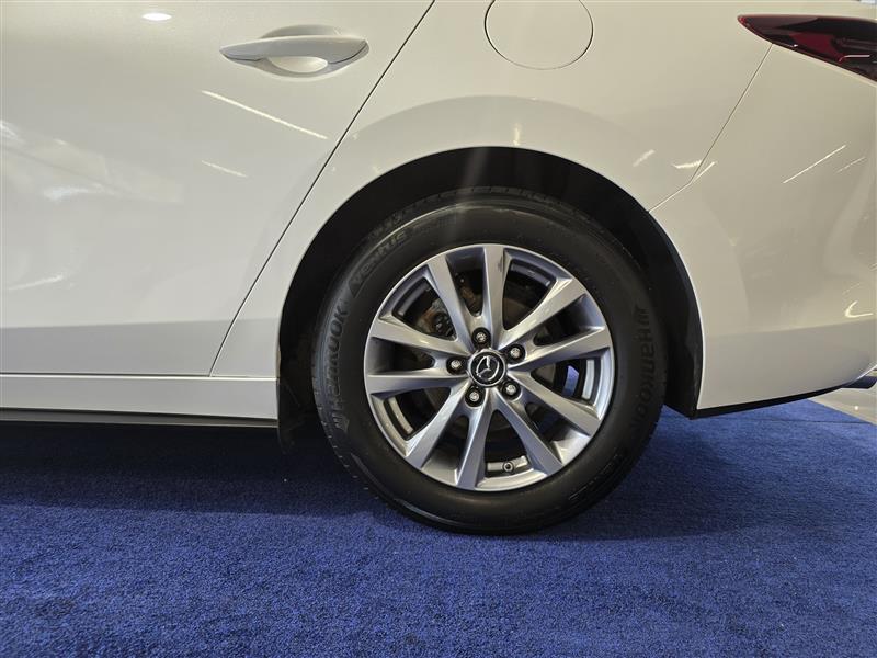 MAZDA 3 2019