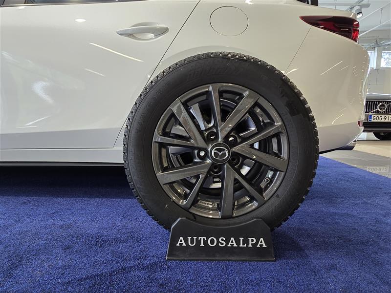MAZDA 3 2019