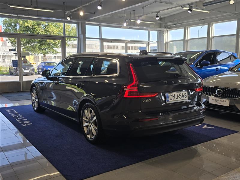 VOLVO V60 2020