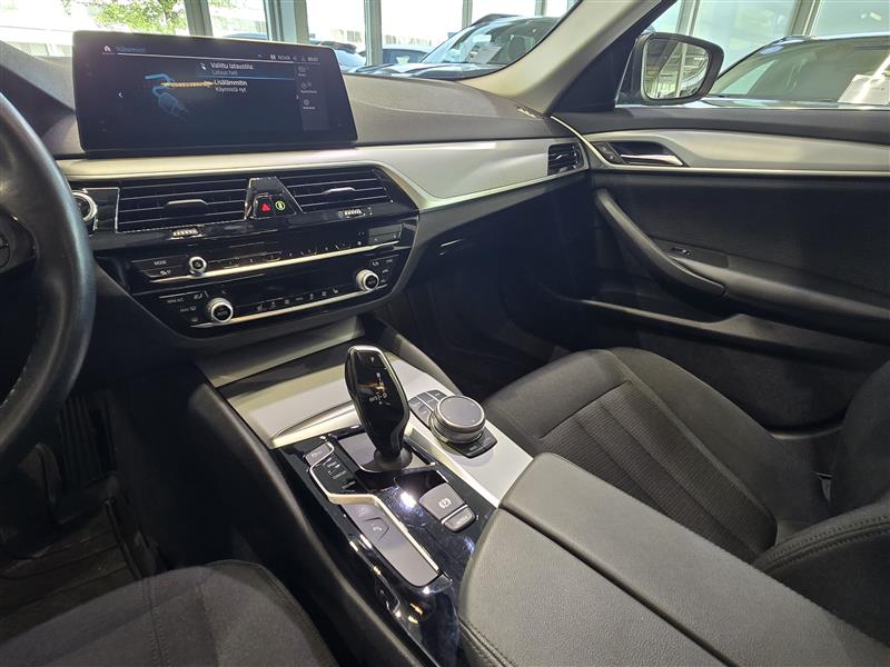 BMW 530 2020