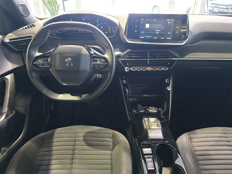PEUGEOT e-2008 2023