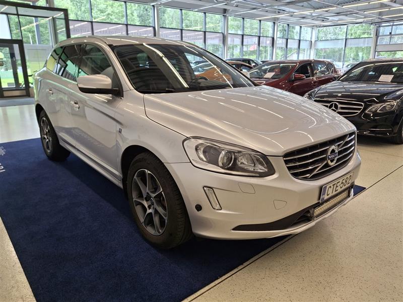 VOLVO XC60 2015