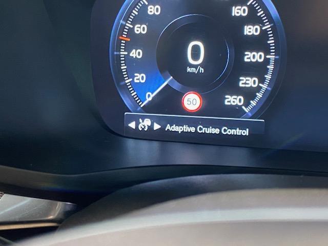 VOLVO V60 2020