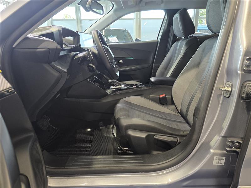 PEUGEOT 2008 2021