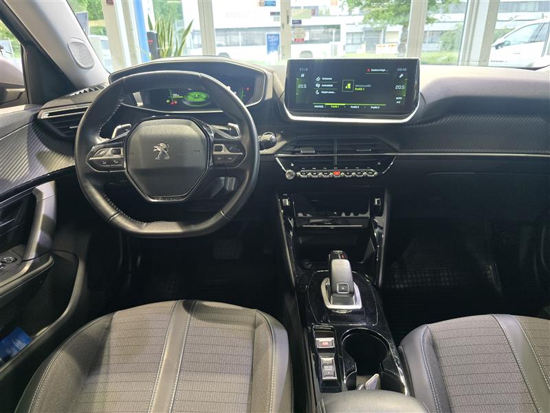 PEUGEOT 2008 2021