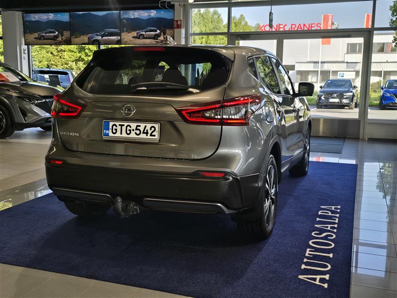 NISSAN Qashqai 2020