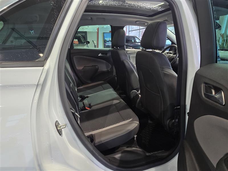 OPEL Crossland X 2017