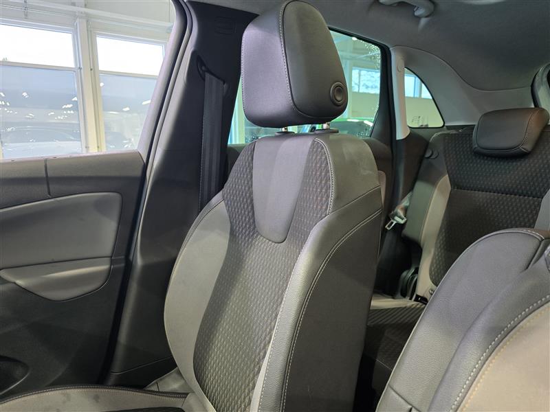 OPEL Crossland X 2017