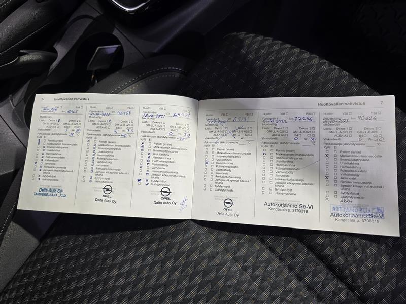 OPEL Crossland X 2017