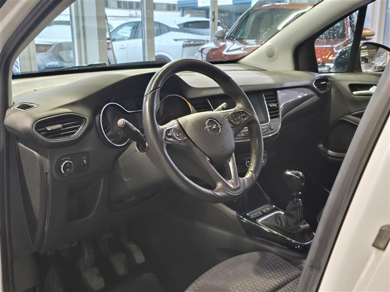 OPEL Crossland X 2017