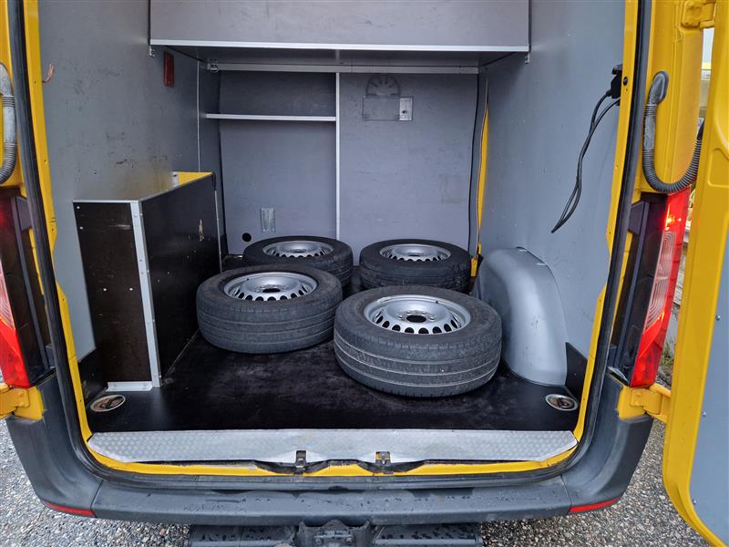 MERCEDES-BENZ Sprinter 2020