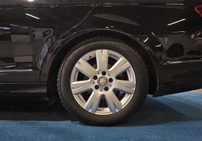 MERCEDES-BENZ C 2011