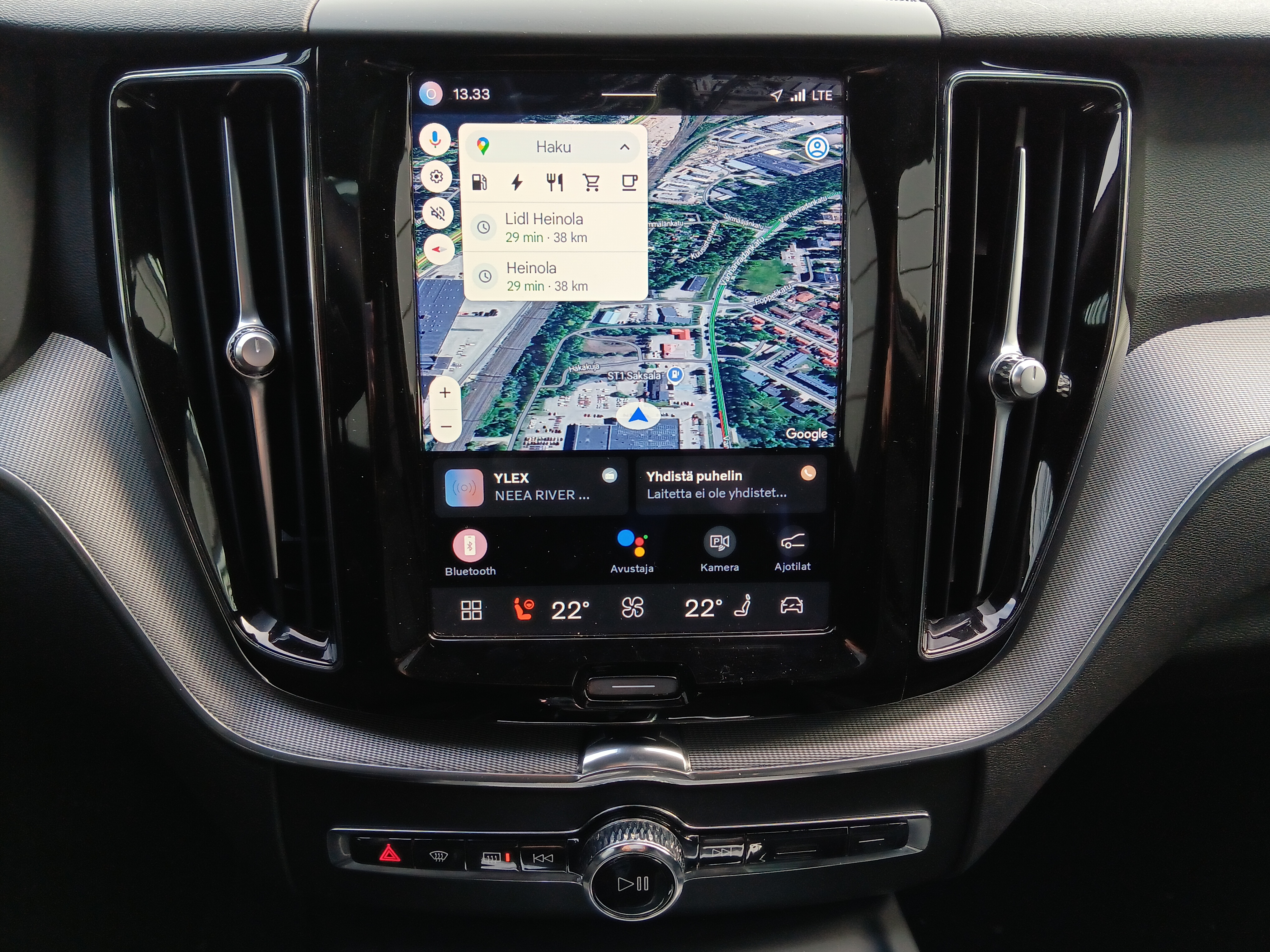 VOLVO XC60 2023