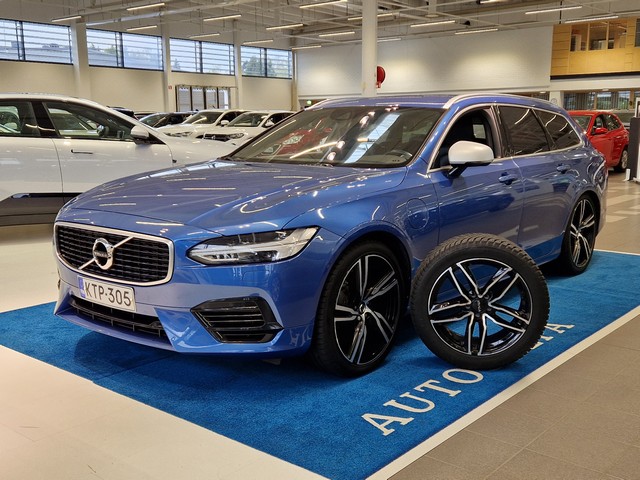 VOLVO V90 2019