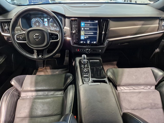 VOLVO V90 2019