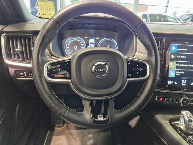 VOLVO V90 2019