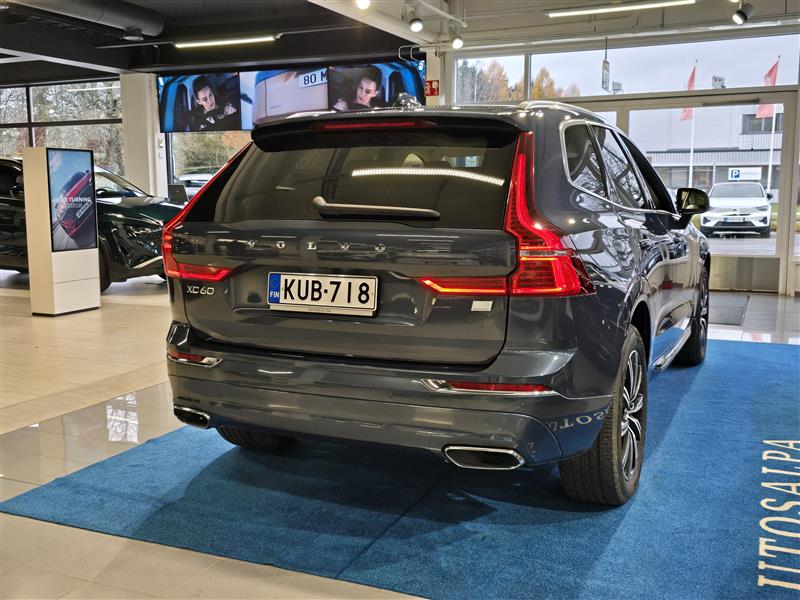 VOLVO XC60 2021