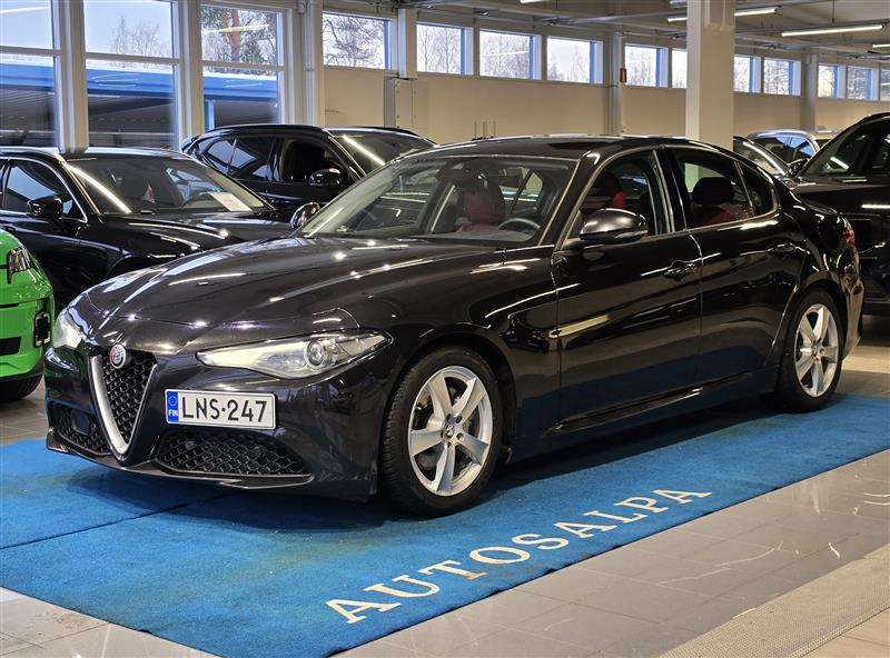 ALFA ROMEO Giulia 2017