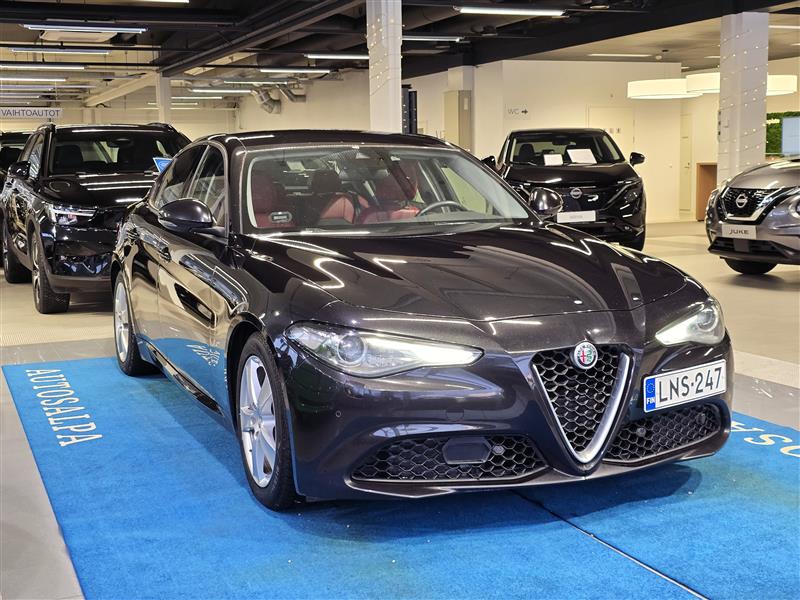 ALFA ROMEO Giulia 2017