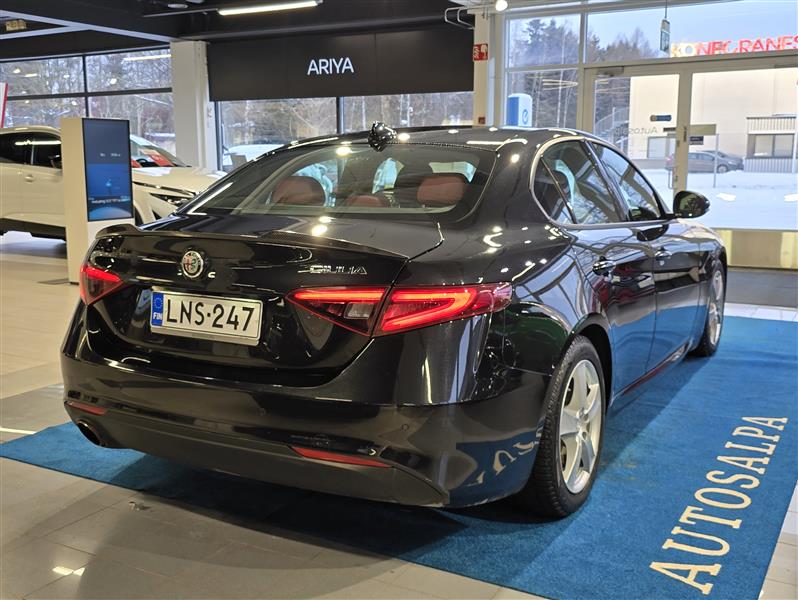 ALFA ROMEO Giulia 2017