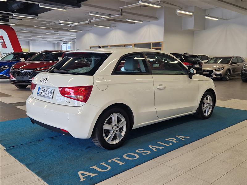 AUDI A1 2011