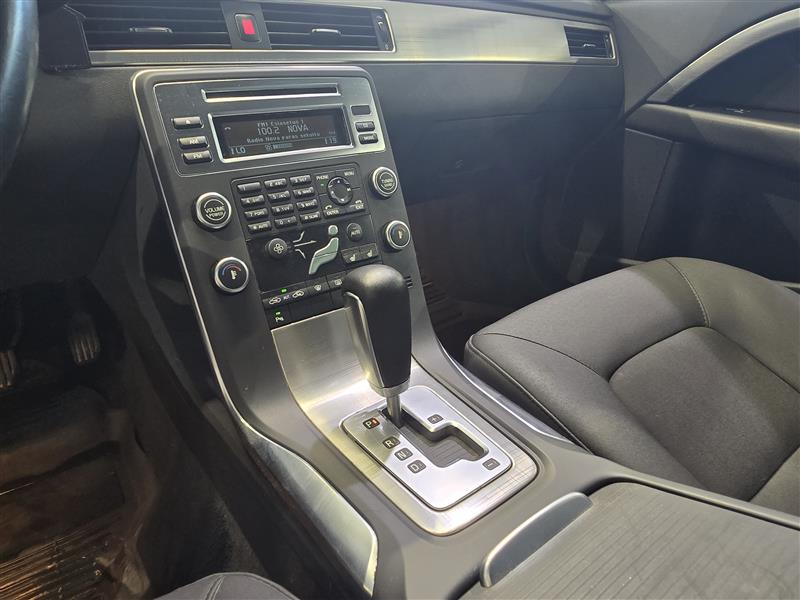VOLVO S80 2011