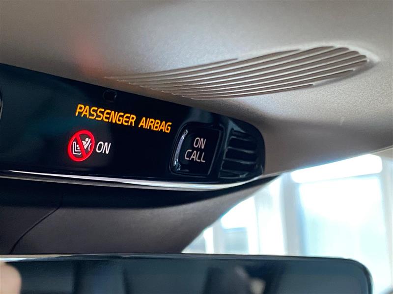 VOLVO V60 2021