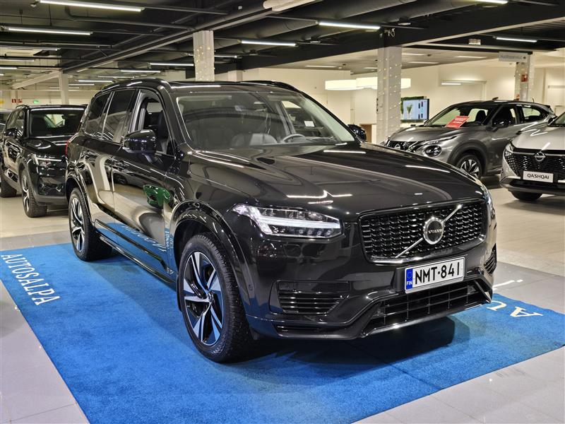 VOLVO XC90 2023