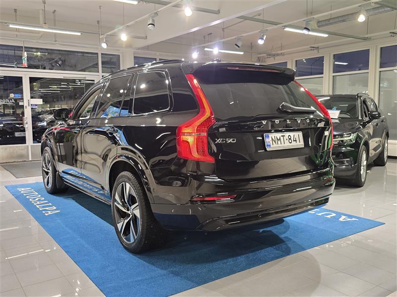 VOLVO XC90 2023