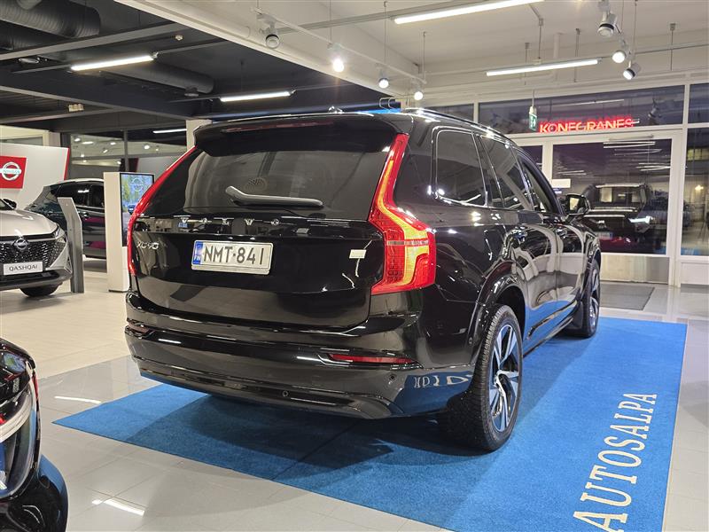 VOLVO XC90 2023