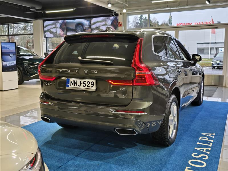 VOLVO XC60 2020
