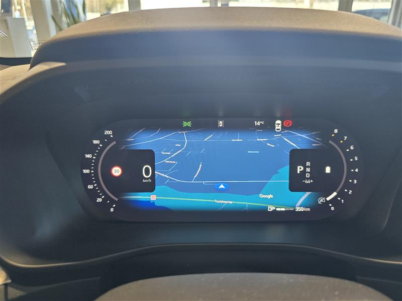 VOLVO XC40 2024