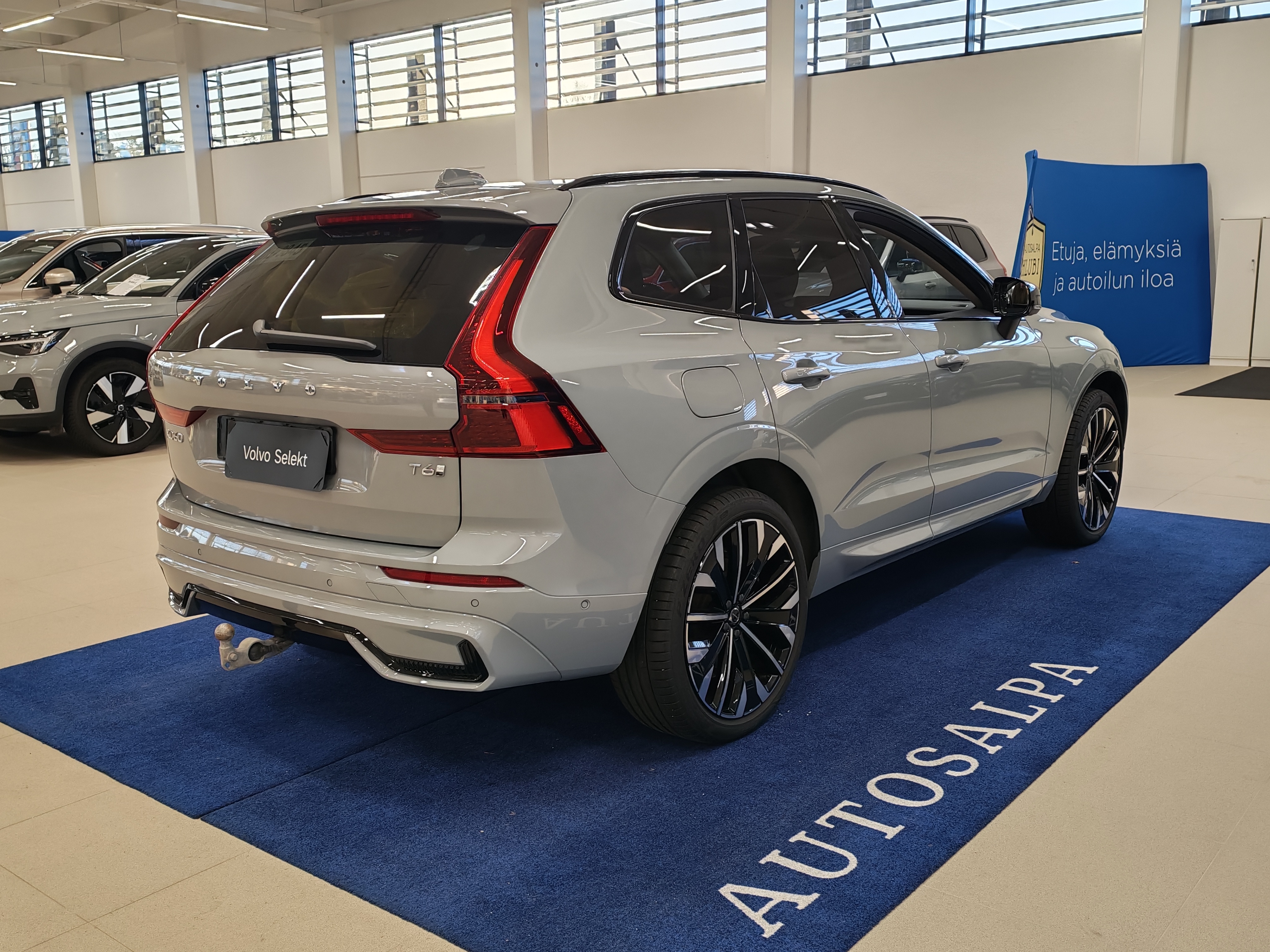 VOLVO XC60 2026