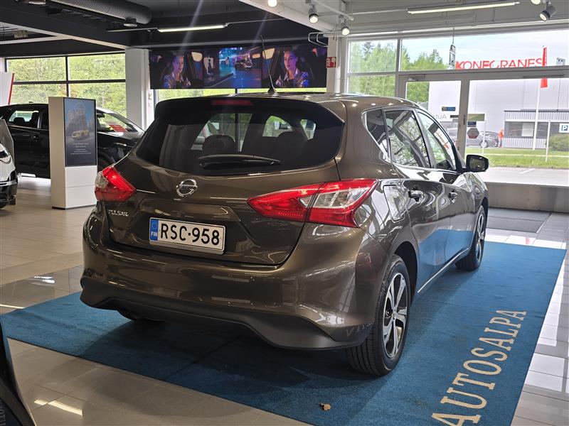 NISSAN Pulsar 2015