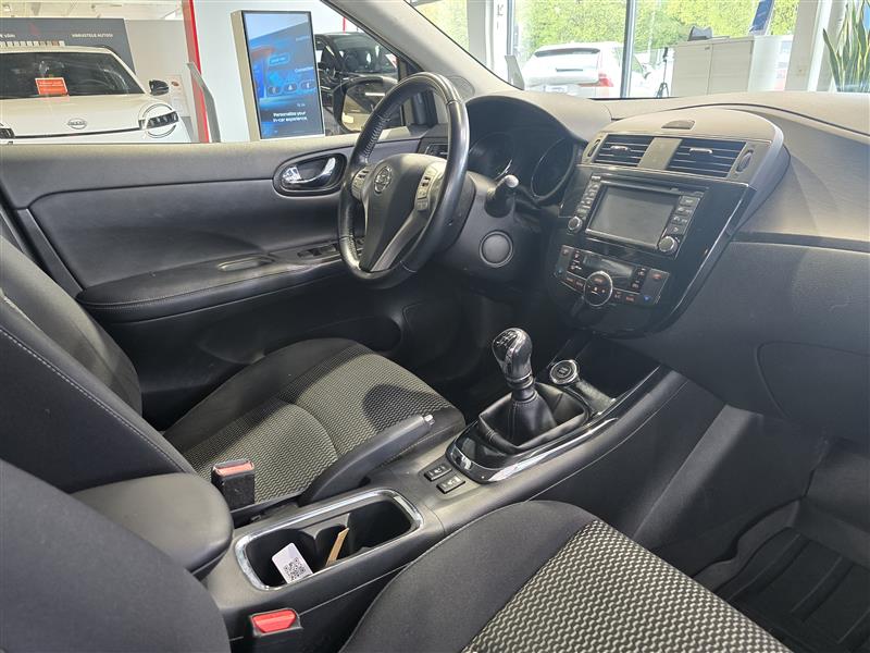 NISSAN Pulsar 2015