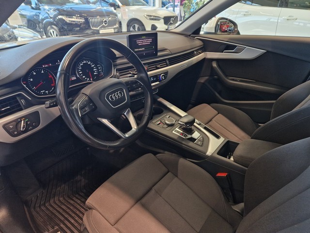 AUDI A4 allroad quattro 2018